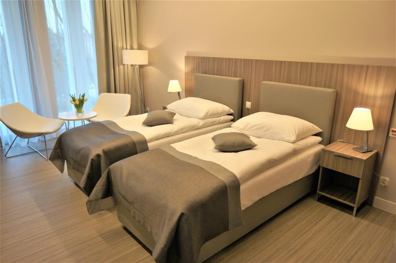 Hotel Mieszko II à Kamien Pomorski Extérieur photo